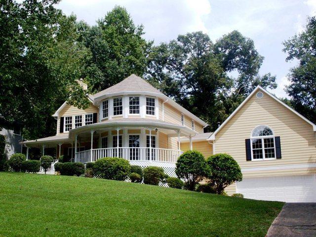 1713 Dudley Dr., Woodstock, GA 30188