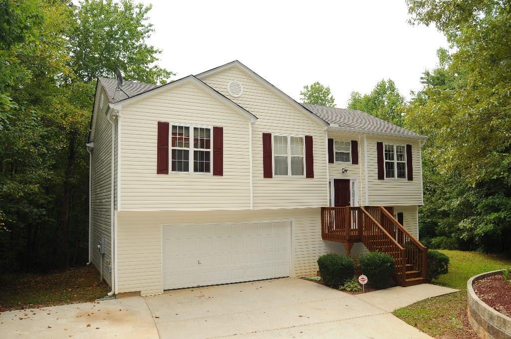 8675 Bayhill Dr., Gainesville, GA 30506