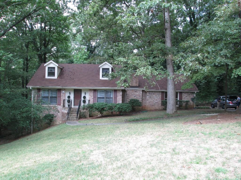 1187 Beechwood Ct., Stone Mountain, GA 30087