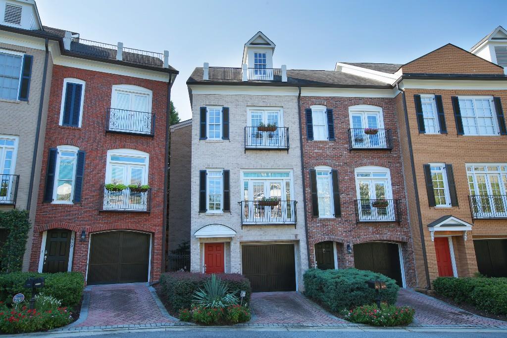 3275 Buckhead Forest Mews, Atlanta, GA 30305