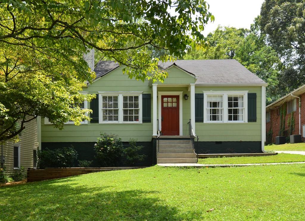 1114 Winburn Dr., East Point, GA 30344