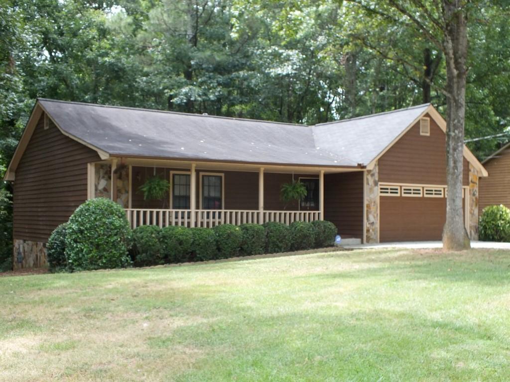 3095 Malvern Dr., Snellville, GA 30039