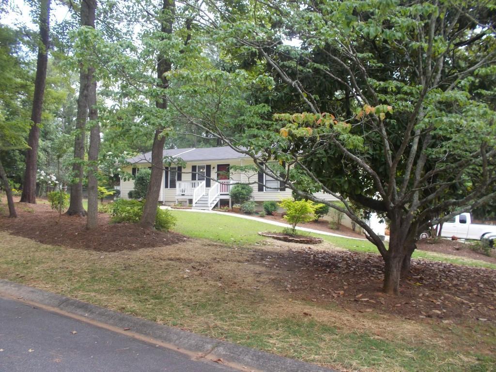 3176 Hickory Bluff Dr., Marietta, GA 30062