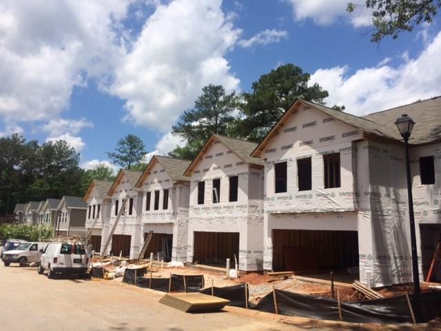 2861 Jordan Oaks #12, Decatur, GA 30033