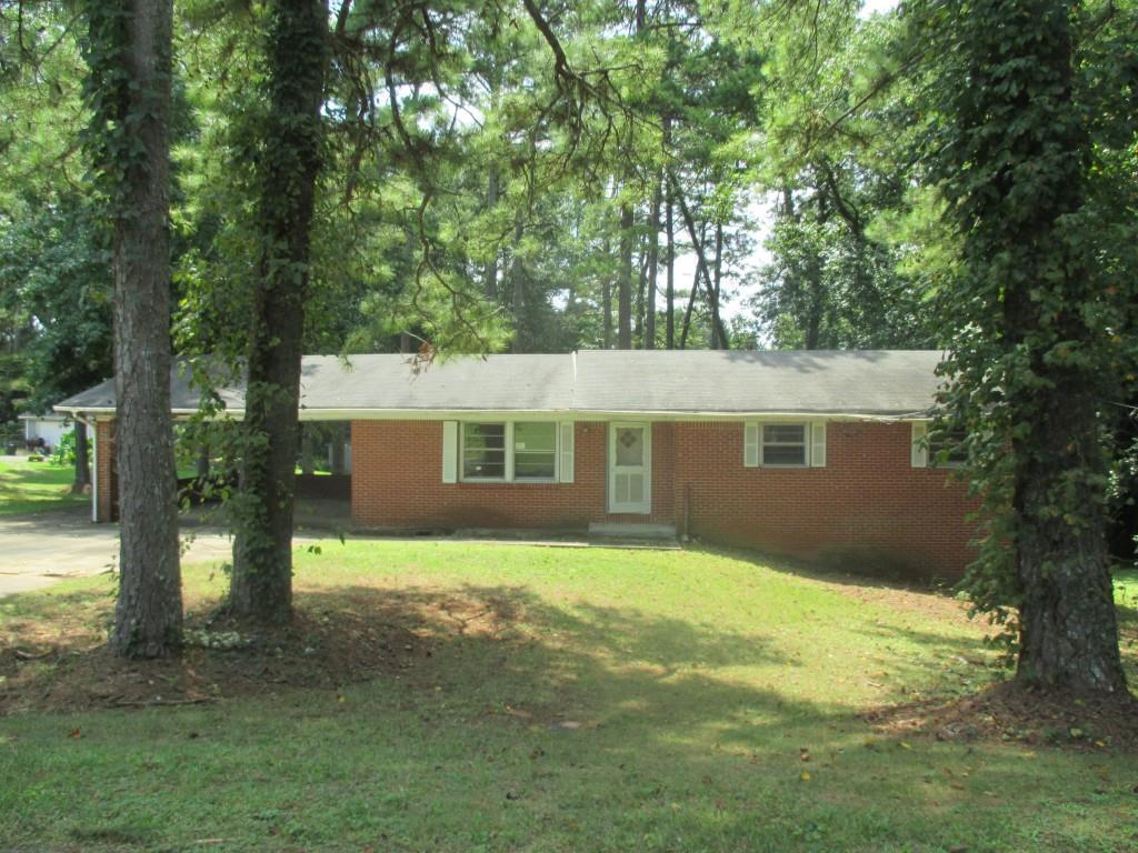 775 Aberdeen Dr., Stone Mountain, GA 30083