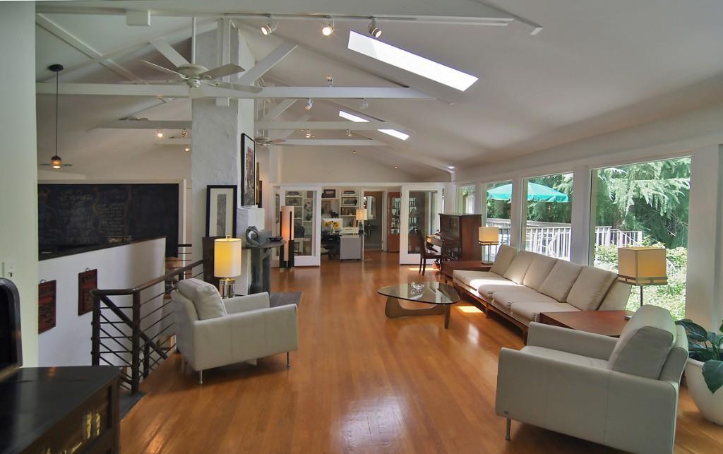 1699 Friar Tuck Rd., Atlanta, GA 30309