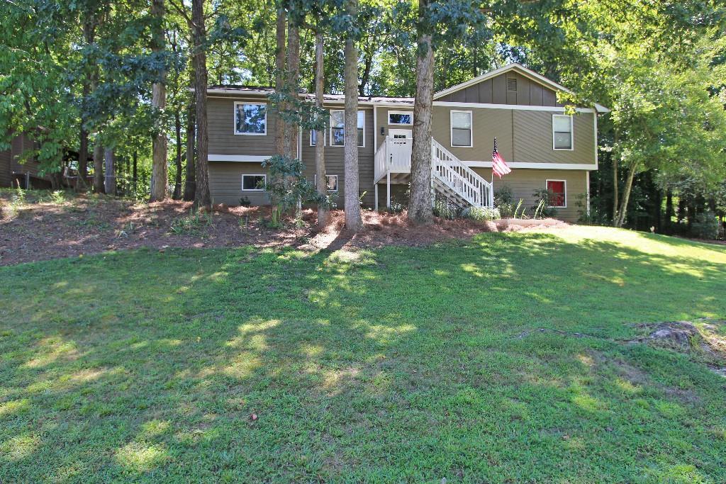 2485 Deerfield Dr., Kennesaw, GA 30144