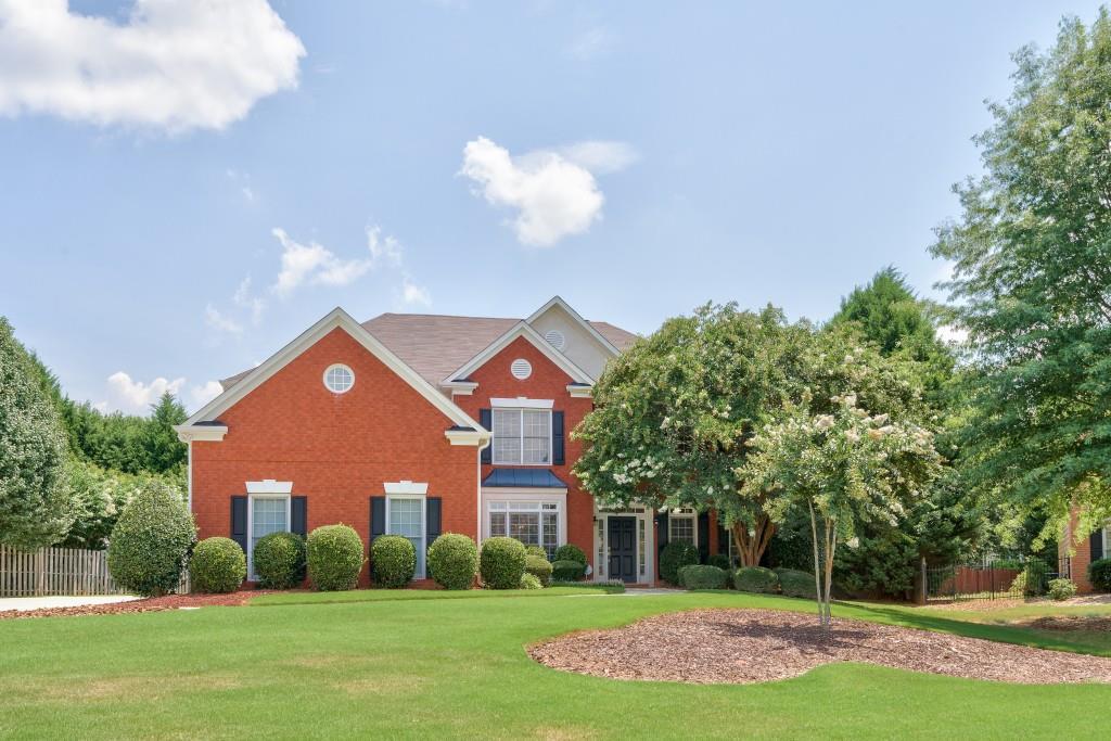 830 Aronson Lake Ct., Roswell, GA 30075