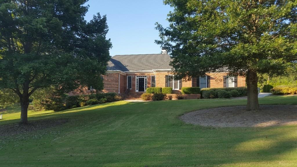 1530 Hillside Oak Dr., Grayson, GA 30017