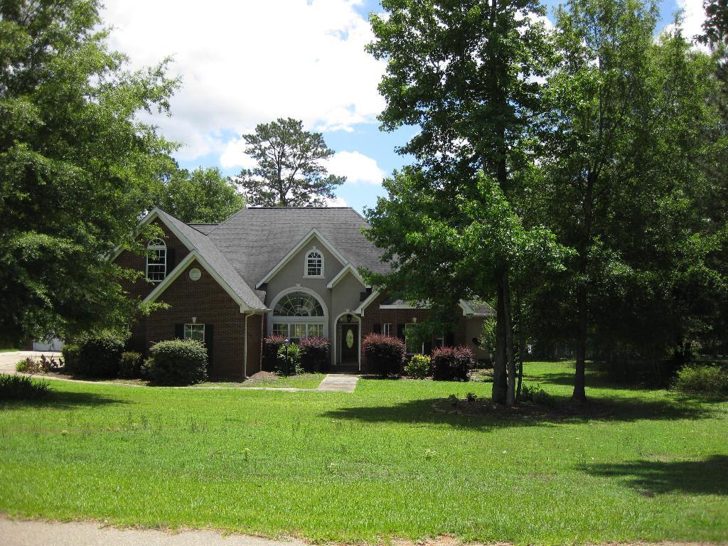 1027 Masters Dr., Macon, GA 31220