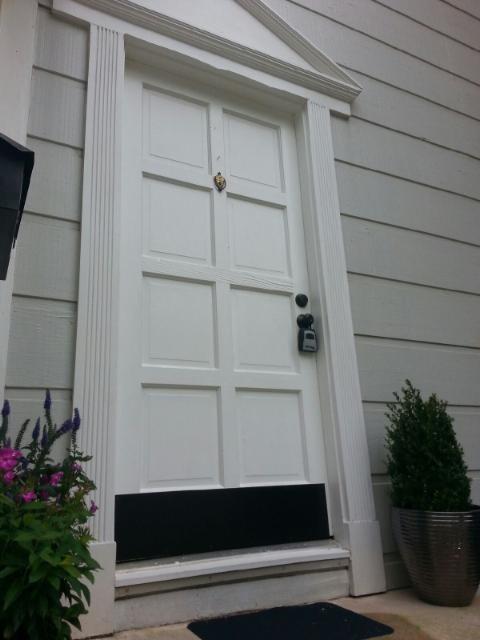 9 W Ferry Ct., Atlanta, GA 30319