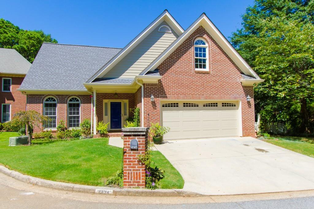2834 Livsey Woods Dr., Tucker, GA 30084