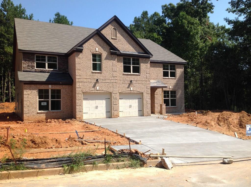 891 Lorrimont Ln., Fairburn, GA 30213