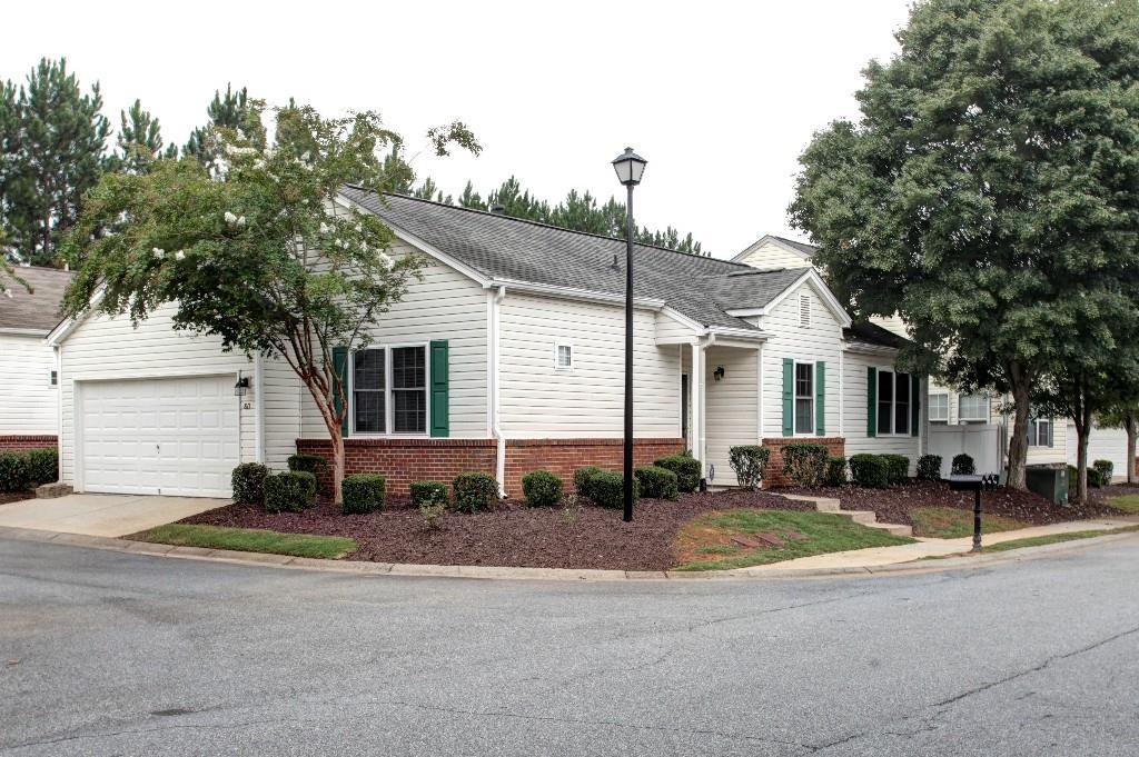 811 Windcroft Cir., Acworth, GA 30101