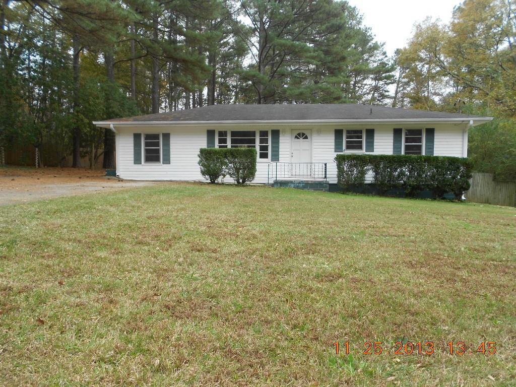 105 Veterans Dr., Dallas, GA 30132