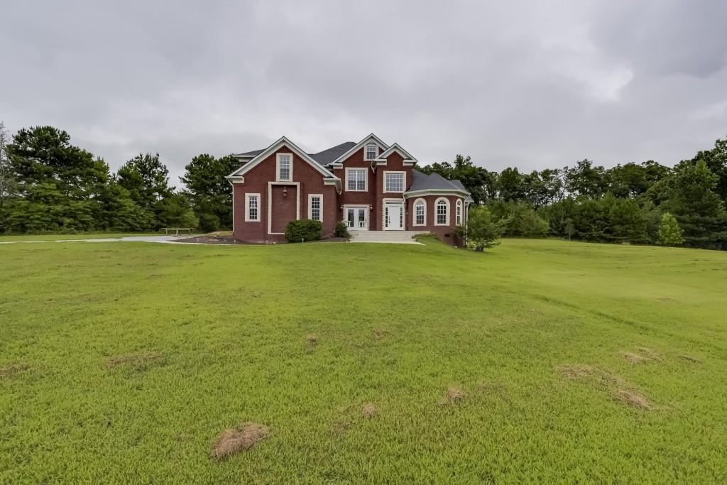 180 Hill Rd., Fayetteville, GA 30214