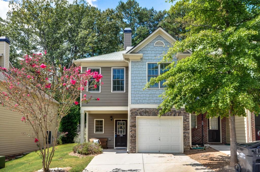 126 Red Barn Ln., Acworth, GA 30102