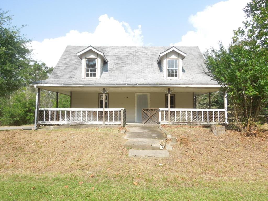 418 Old Cartersville Rd., Dallas, GA 30132