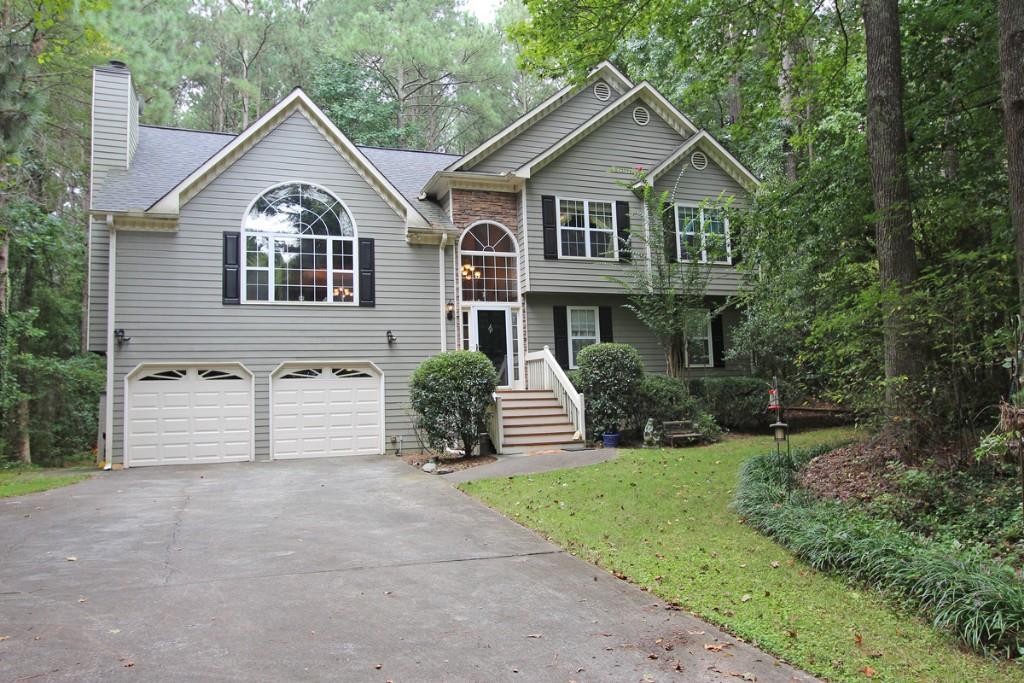 6323 Cheatham Lake Dr., Acworth, GA 30101