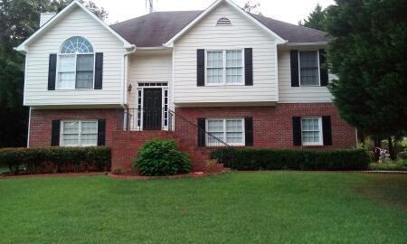 1494 Glenfield Dr., Lawrenceville, GA 30043