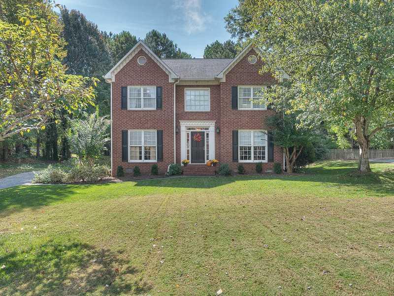 4368 Burnleigh Chase, Roswell, GA 30075