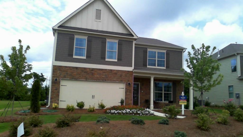 6385 Pine Bluff Dr., Cumming, GA 30040