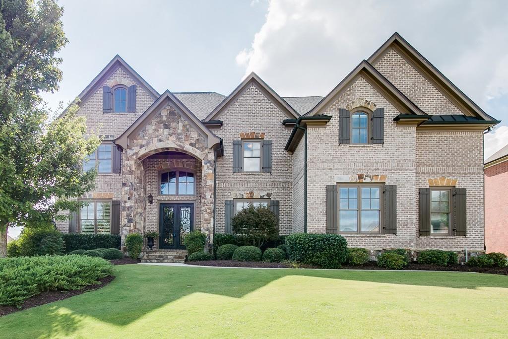 2058 Skybrooke Ct., Hoschton, GA 30548