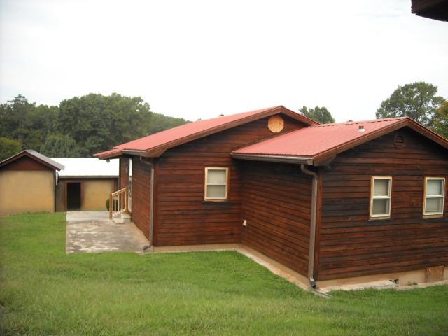 250 Cassville Pine Log Rd., White, GA 30184