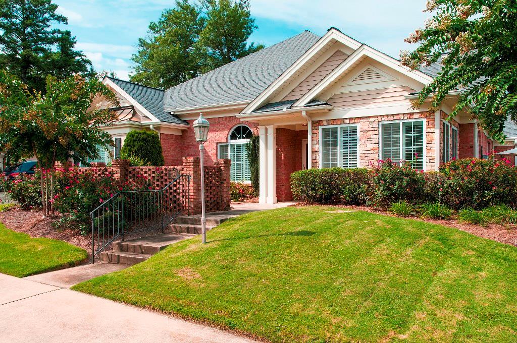 2106 Arbor Oaks Dr., Marietta, GA 30062