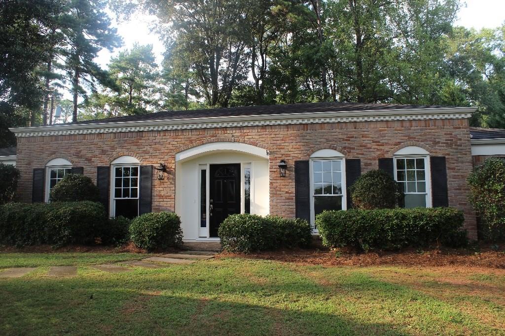 10 Brandon Ridge Dr., Sandy Springs, GA 30328