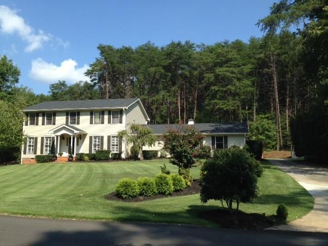 1710 Mountainside Dr., Cumming, GA 30040