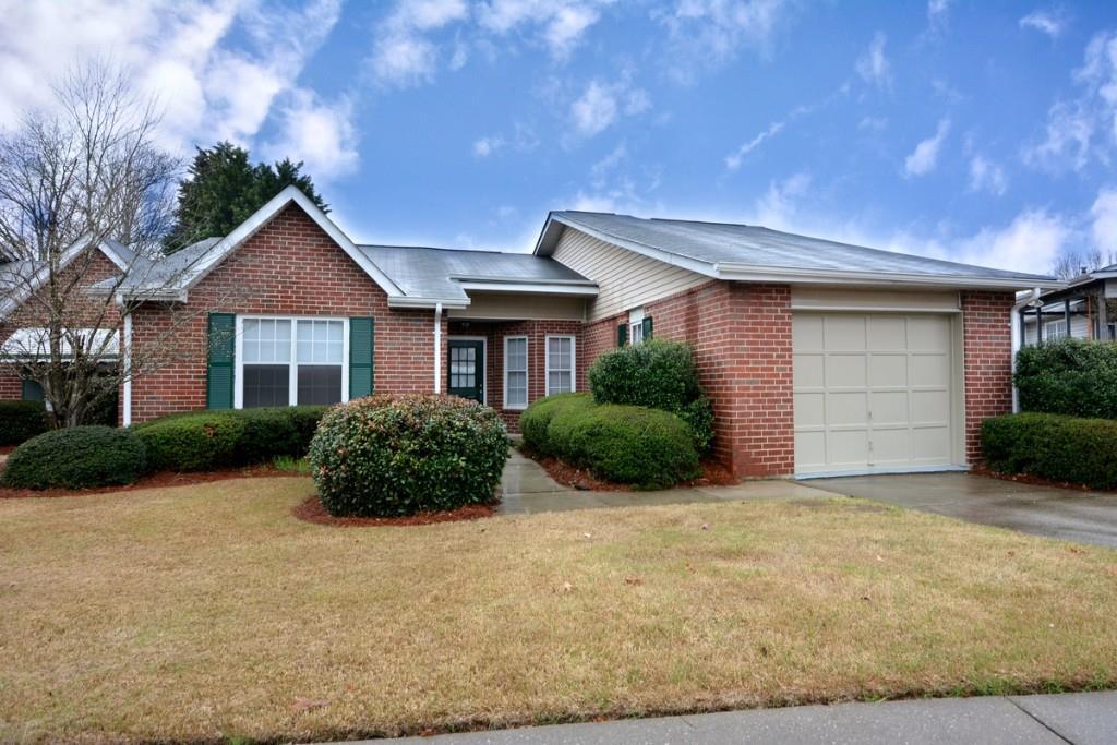 130 Cornwallis Way, Fayetteville, GA 30214