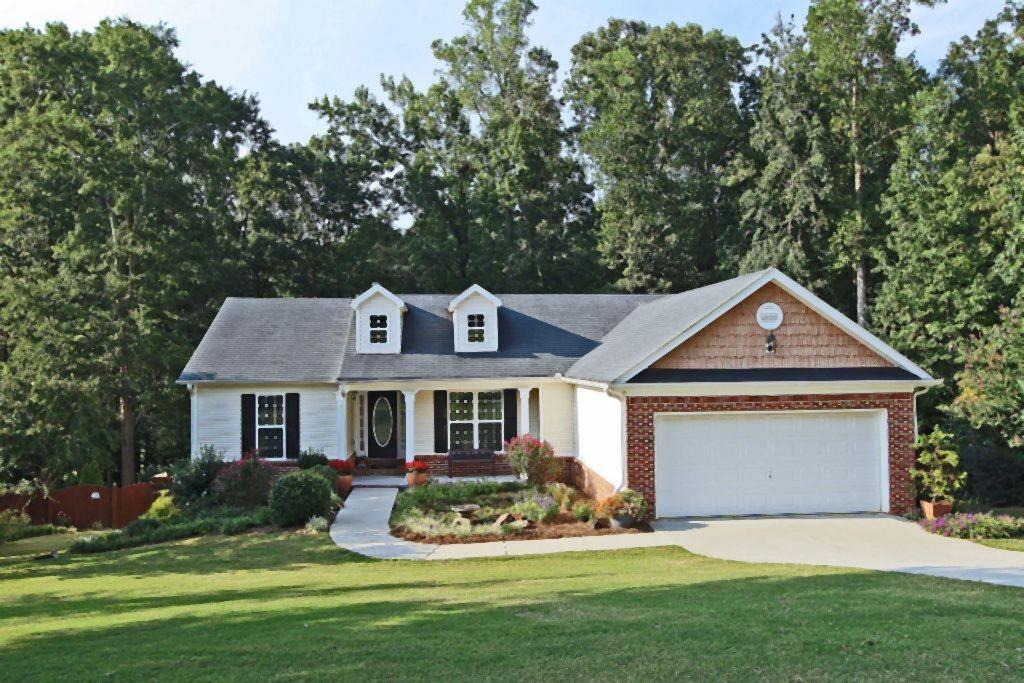 1139 Bradford Park Dr., Auburn, GA 30011