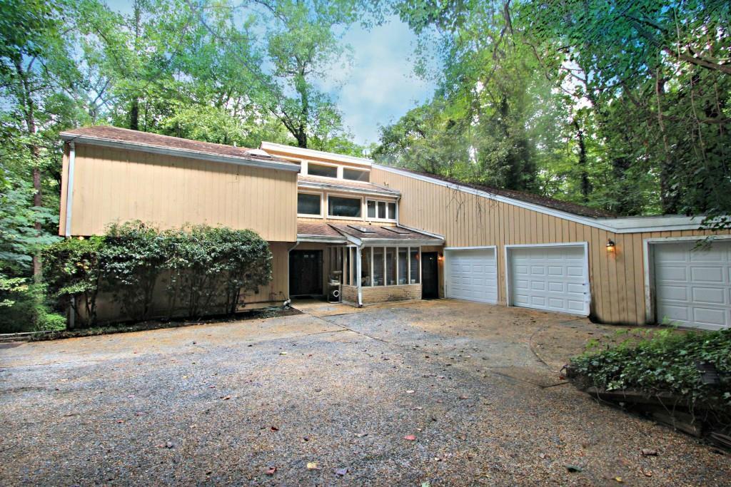 3957 Randall Mill Rd., Atlanta, GA 30327
