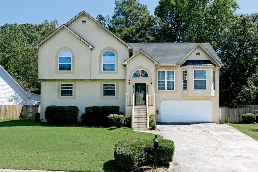 2441 Letha Ln., Marietta, GA 30064