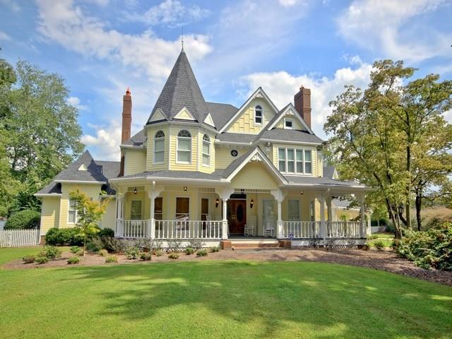 2769 Club Valley Ct., Jonesboro, GA 30236