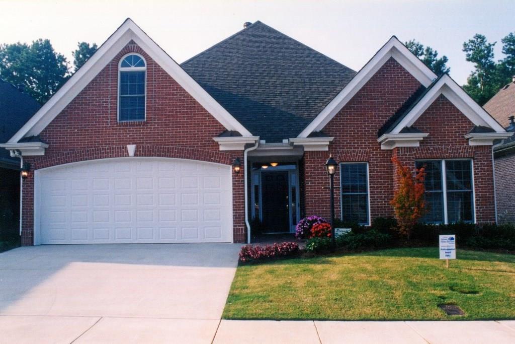 1615 Woodberry Run Dr., Snellville, GA 30078