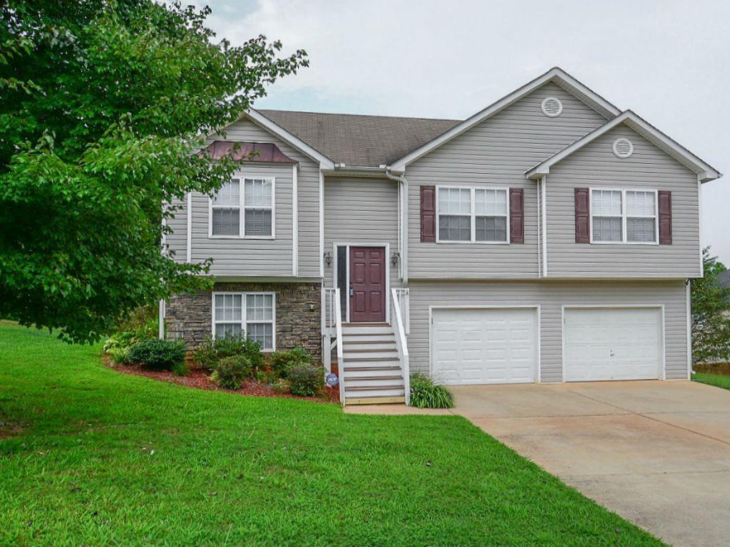 119 Nelson Oaks Dr., Ball Ground, GA 30107