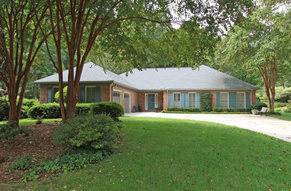 1120 Chestnut Hill Cir., Marietta, GA 30064