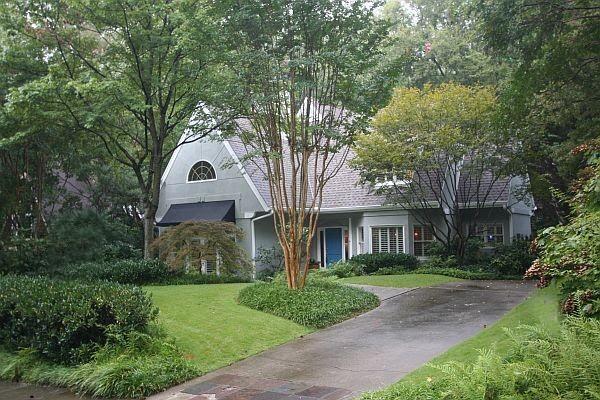 762 Courtenay Dr., Atlanta, GA 30306