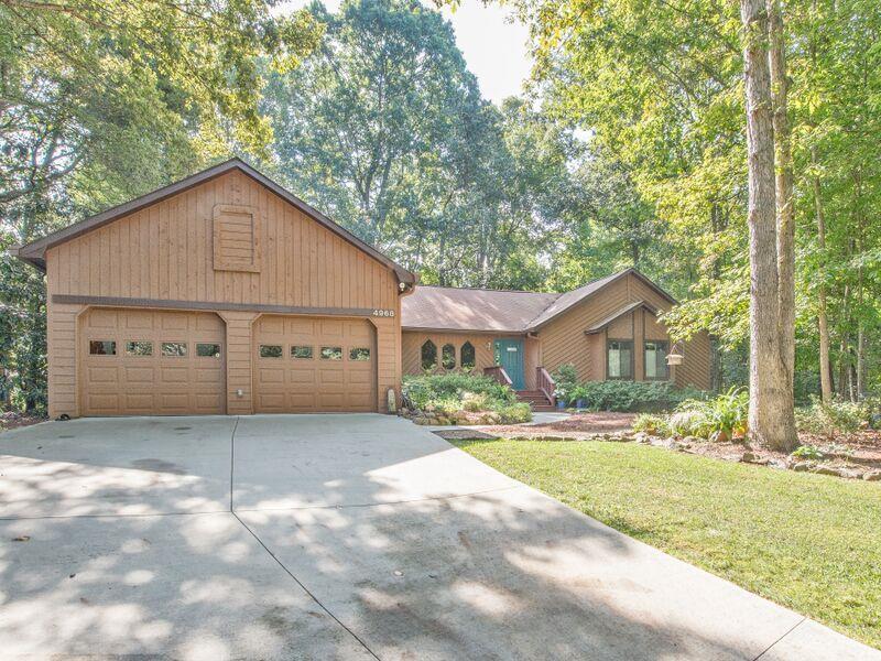 4968 Dillards Mill Way, Peachtree Corners, GA 30096