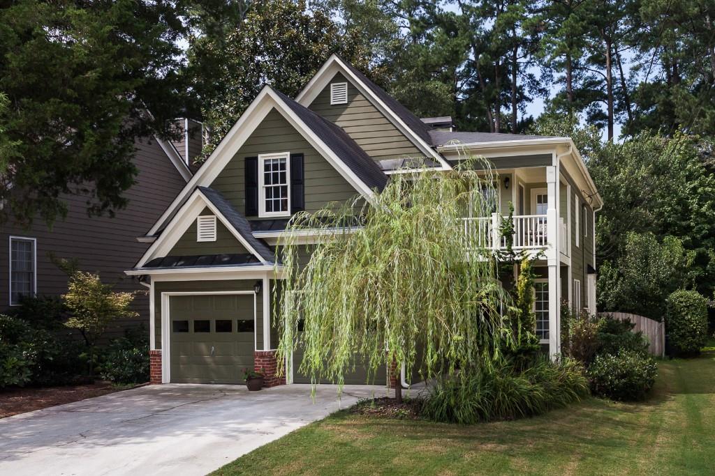 320 Lockwood Ter., Decatur, GA 30030