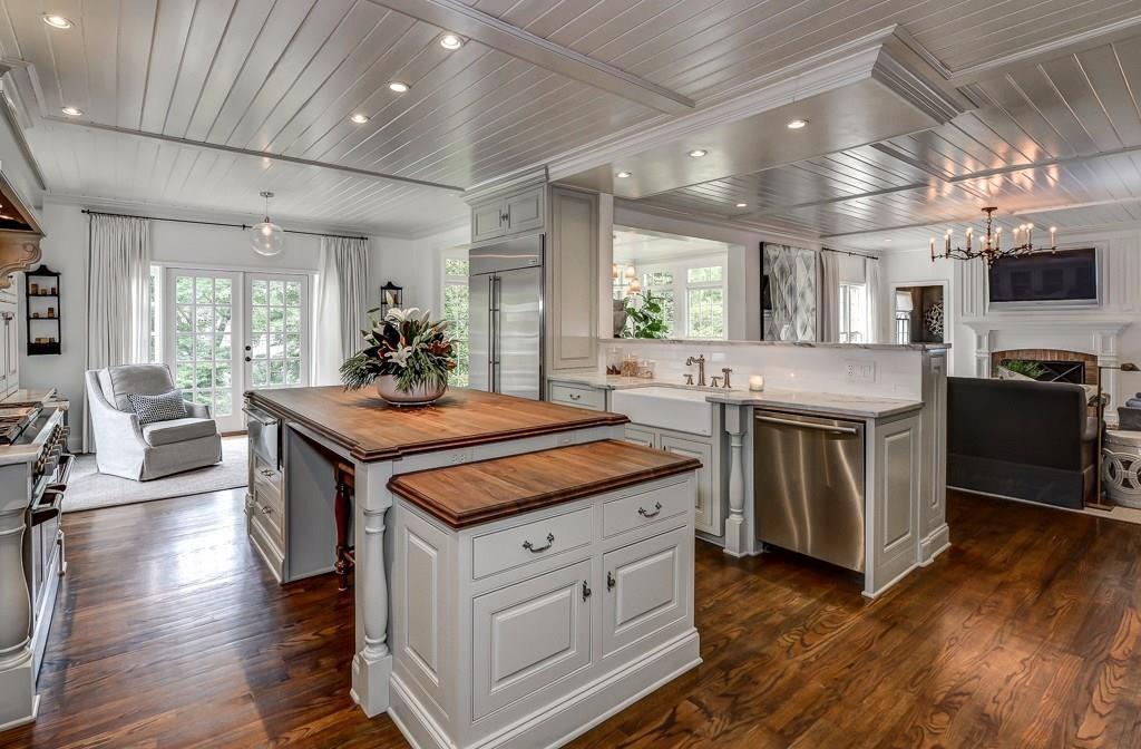 648 Carriage Way, Atlanta, GA 30327