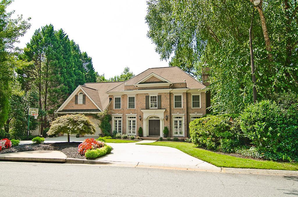 1579 Asheforde Dr., Marietta, GA 30068