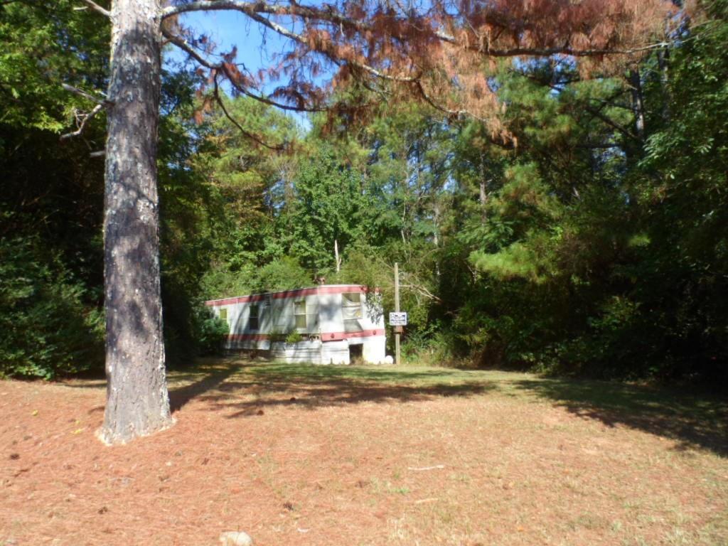 Holiday Cir., Cedartown, GA 30124