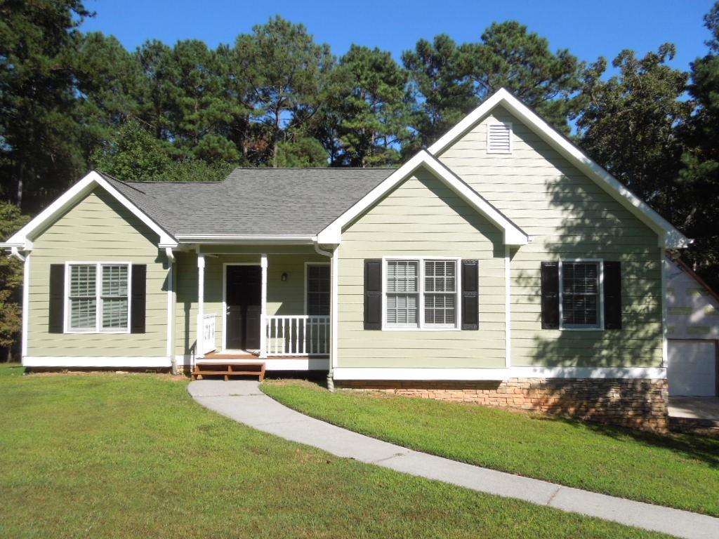 369 New Farm Rd., Dallas, GA 30132