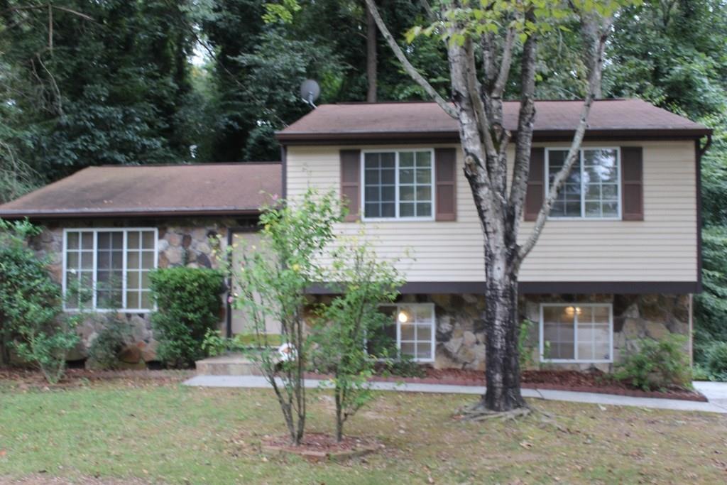 964 Traymore Dr., Norcross, GA 30093