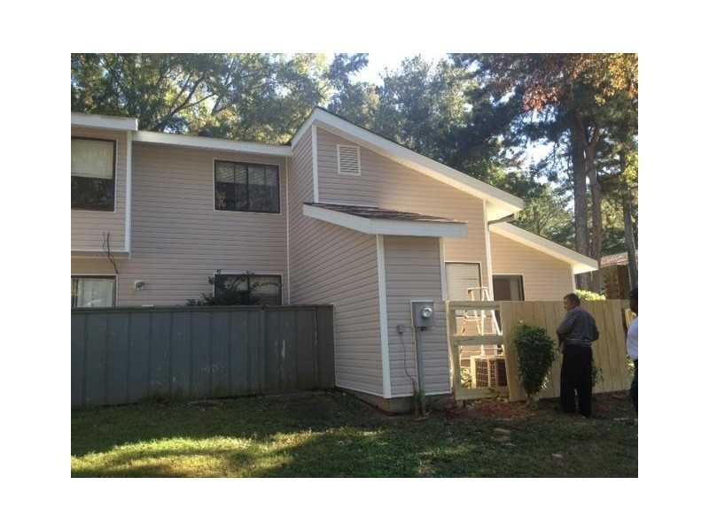 8576 Creekwood Way, Jonesboro, GA 30238