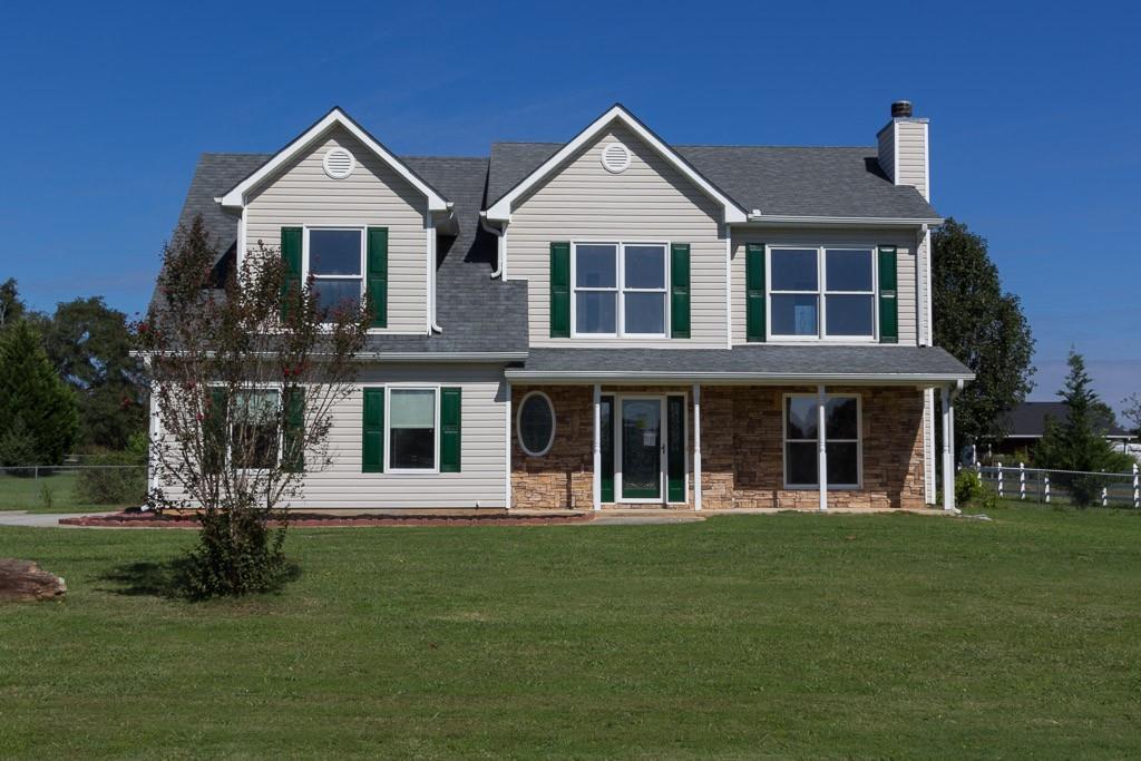 104 Queens Ln., Good Hope, GA 30641