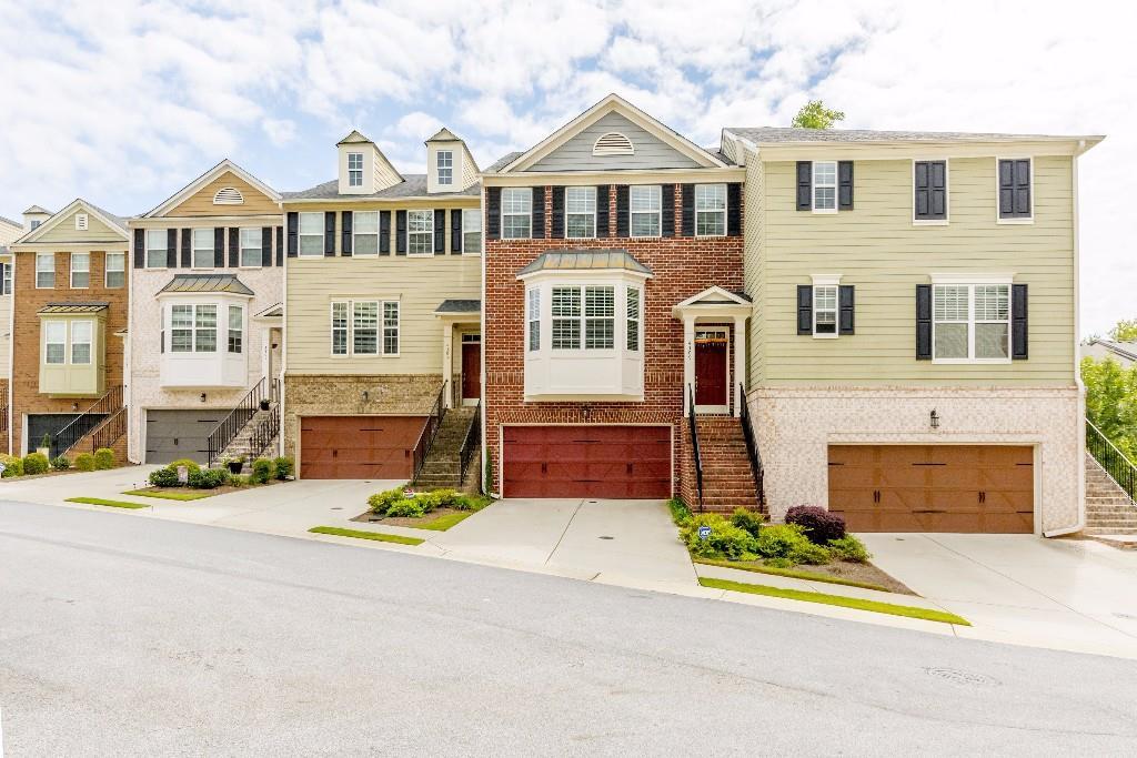 4309 Laurel Creek Ct., Smyrna, GA 30080